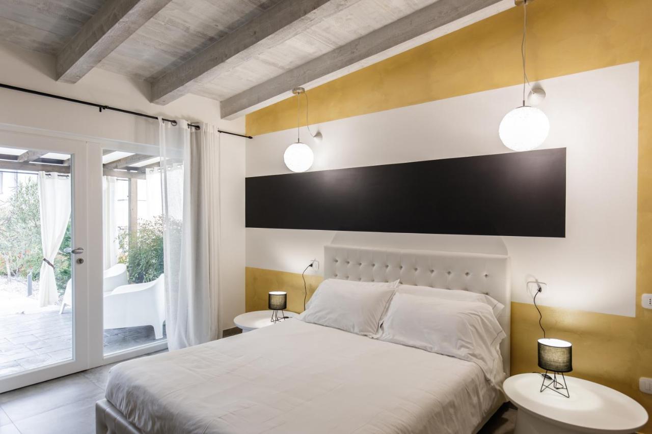 Mincio Relais Bed & Breakfast กัสเตลนูโอโว เดล การ์ดา ภายนอก รูปภาพ