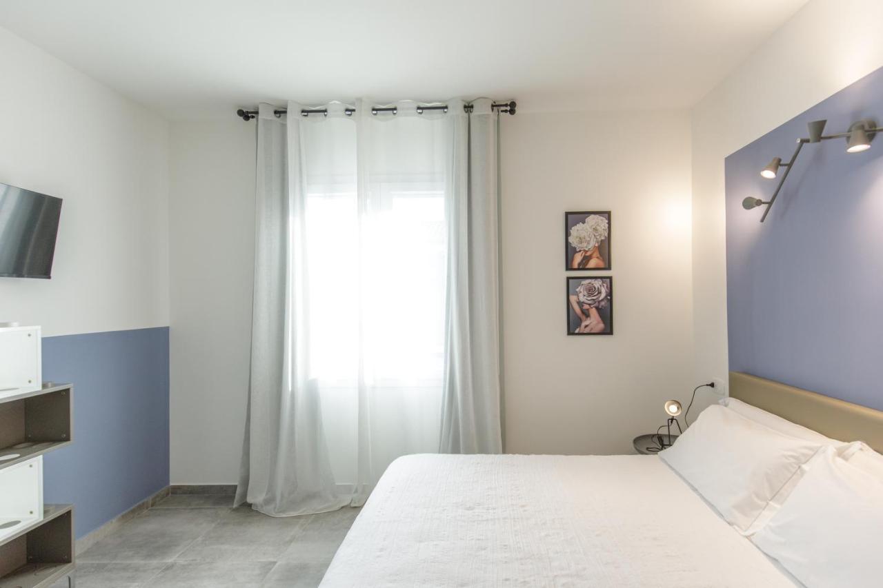 Mincio Relais Bed & Breakfast กัสเตลนูโอโว เดล การ์ดา ภายนอก รูปภาพ