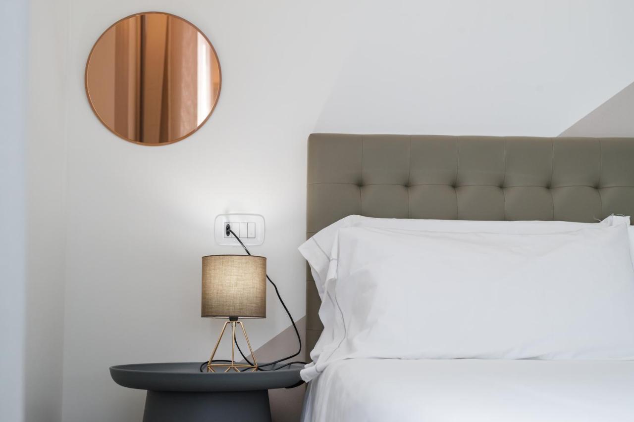Mincio Relais Bed & Breakfast กัสเตลนูโอโว เดล การ์ดา ภายนอก รูปภาพ