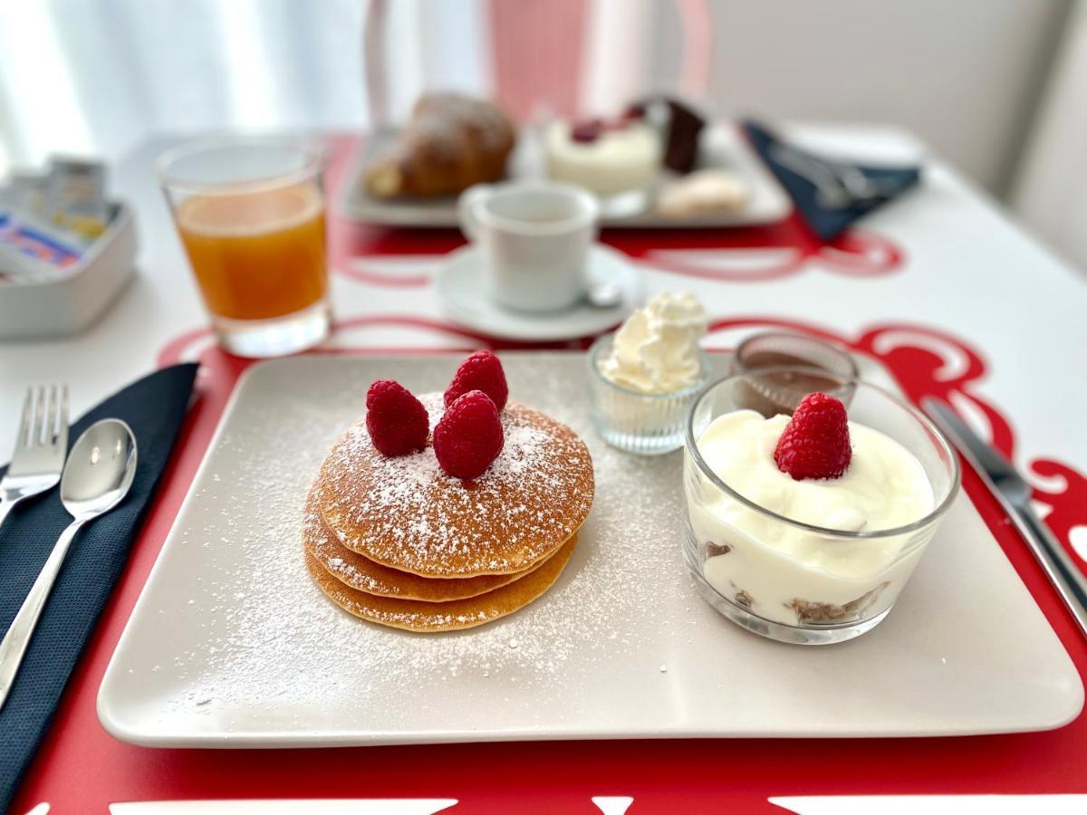 Mincio Relais Bed & Breakfast กัสเตลนูโอโว เดล การ์ดา ภายนอก รูปภาพ